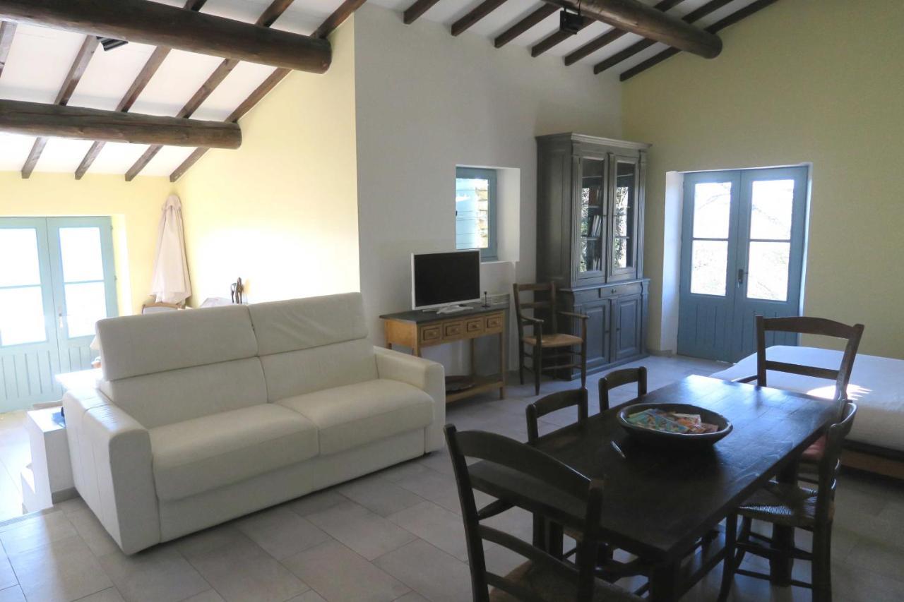 고르드 Bastide Au Coeur Du Luberon 아파트 외부 사진